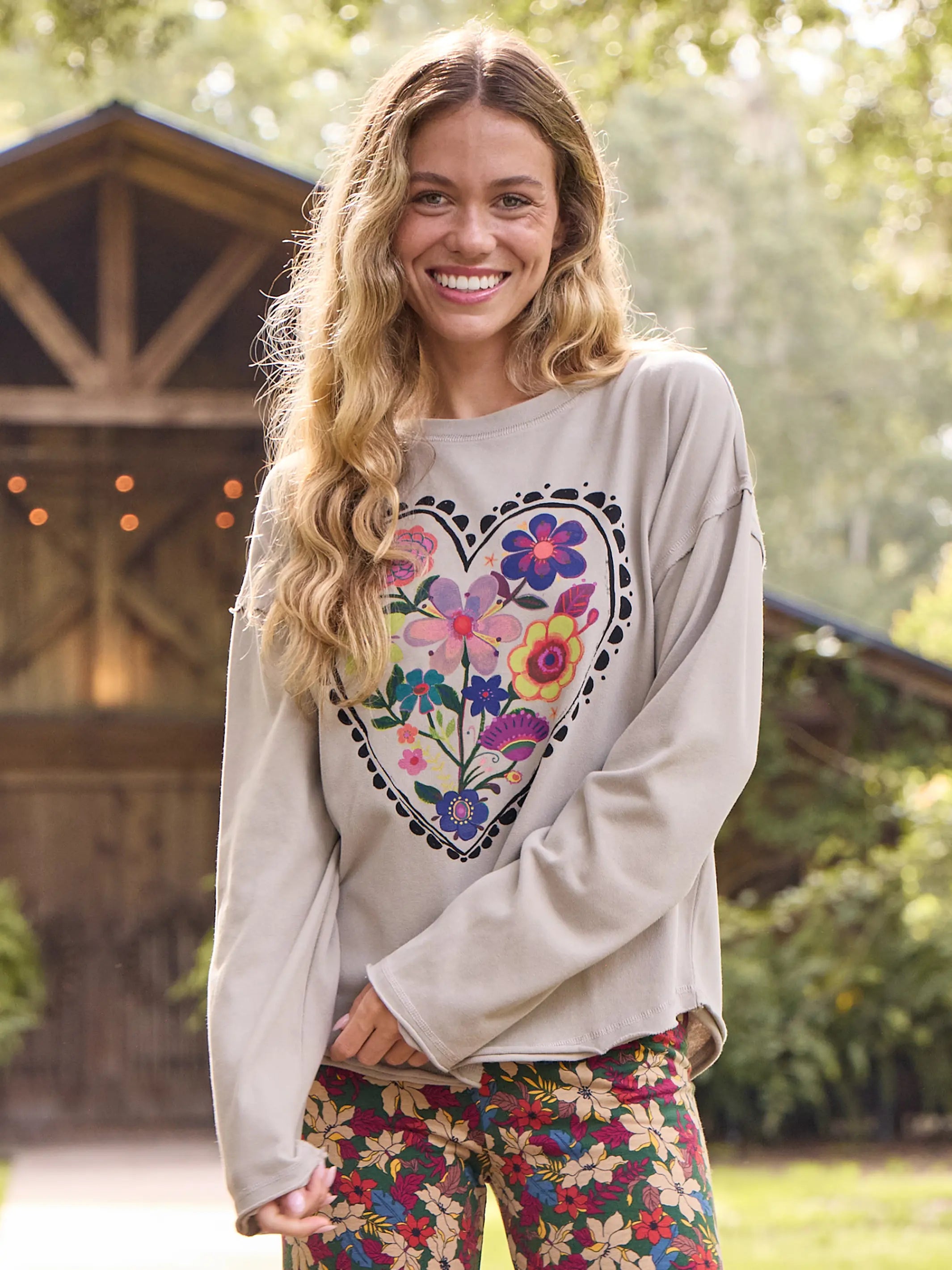 Oversized Maia Sweatshirt Top - Floral Heart